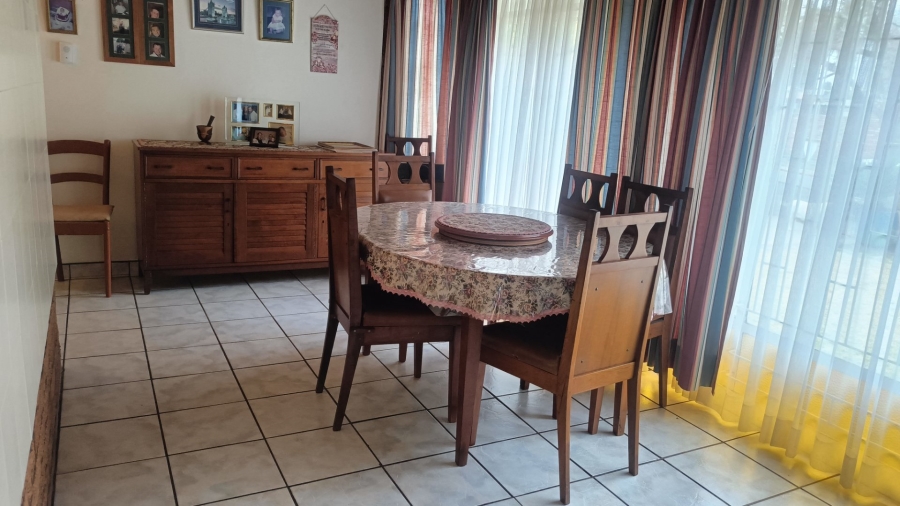 4 Bedroom Property for Sale in Wilkoppies North West